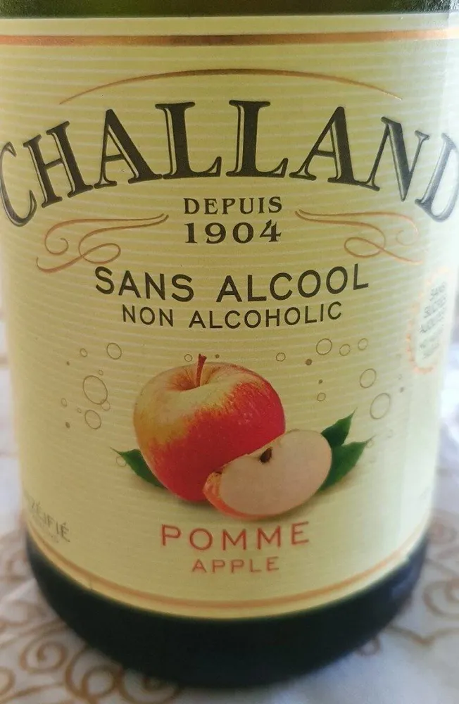 Challand Sparkling Juice Apple Grape 750Ml