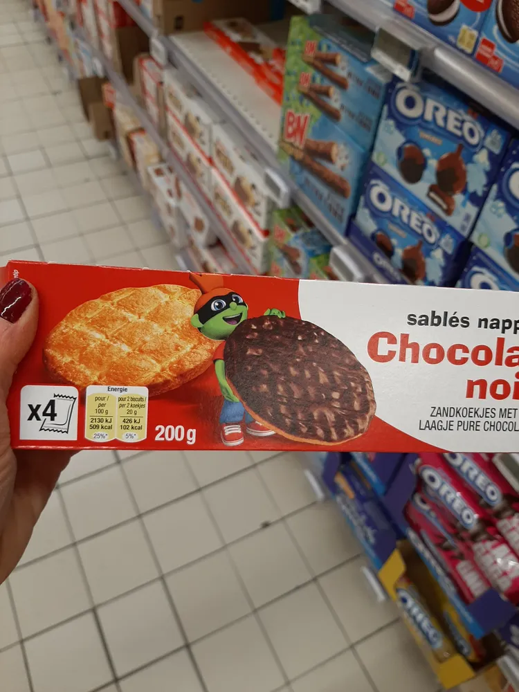 Sablés nappés chocolat noir