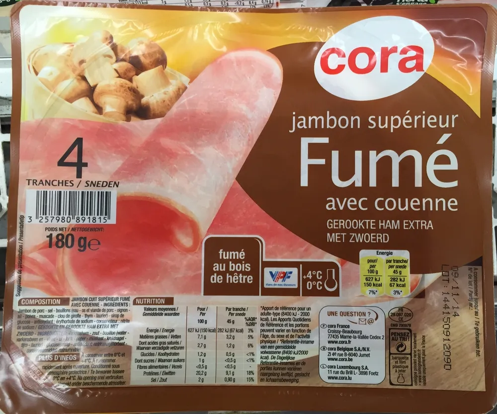Jambon supérieur fumé avec couenne