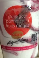 Glace gout panna cotta fruits rouges.