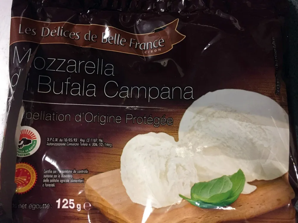 Mozzarella di Bufala Campana