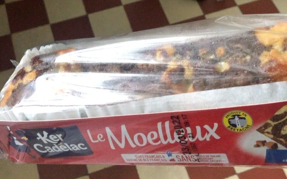 Le moelleux marbre chocolat aux pépites de chicolat au lait