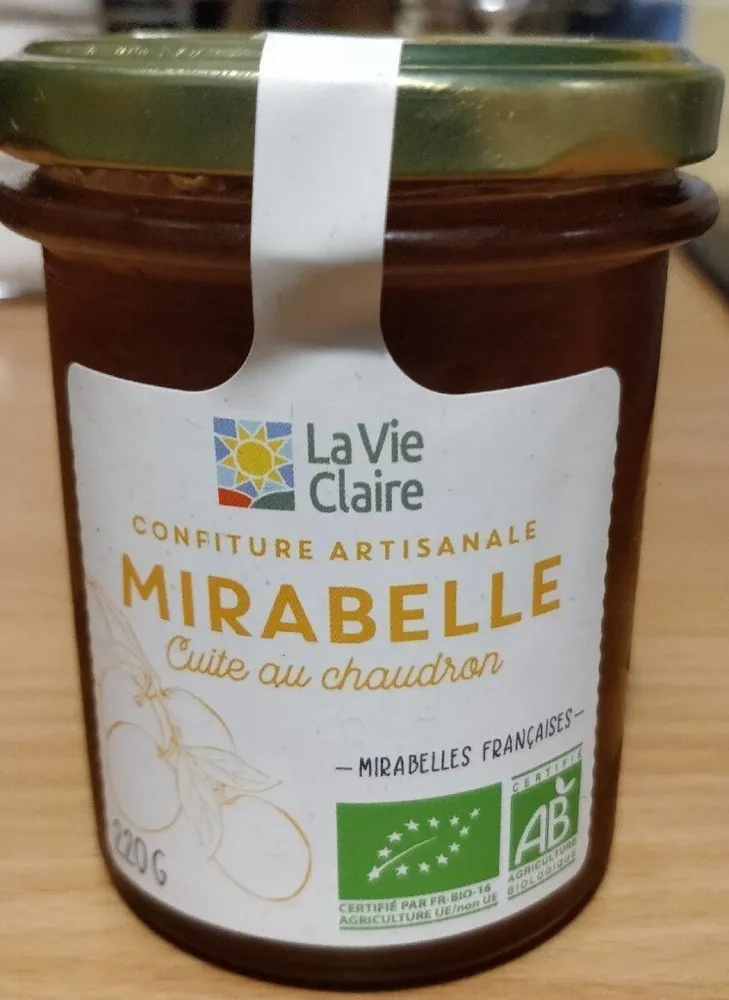 Confiture artisanale de mirabelles cuite au chaudron