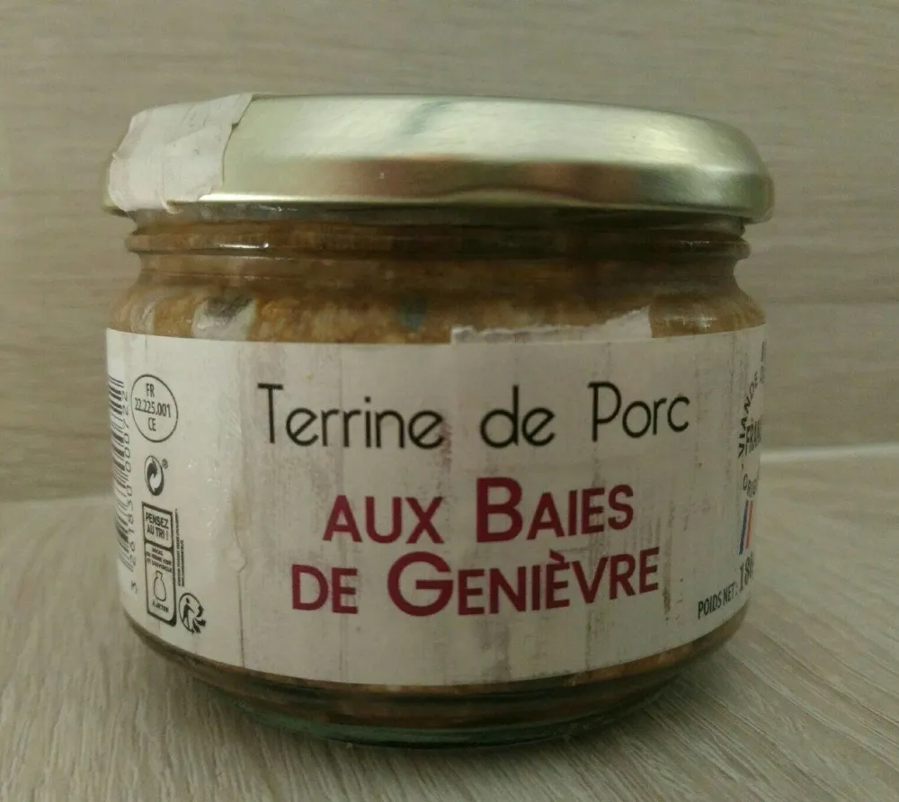Terrine de porc aux baies de genièvre
