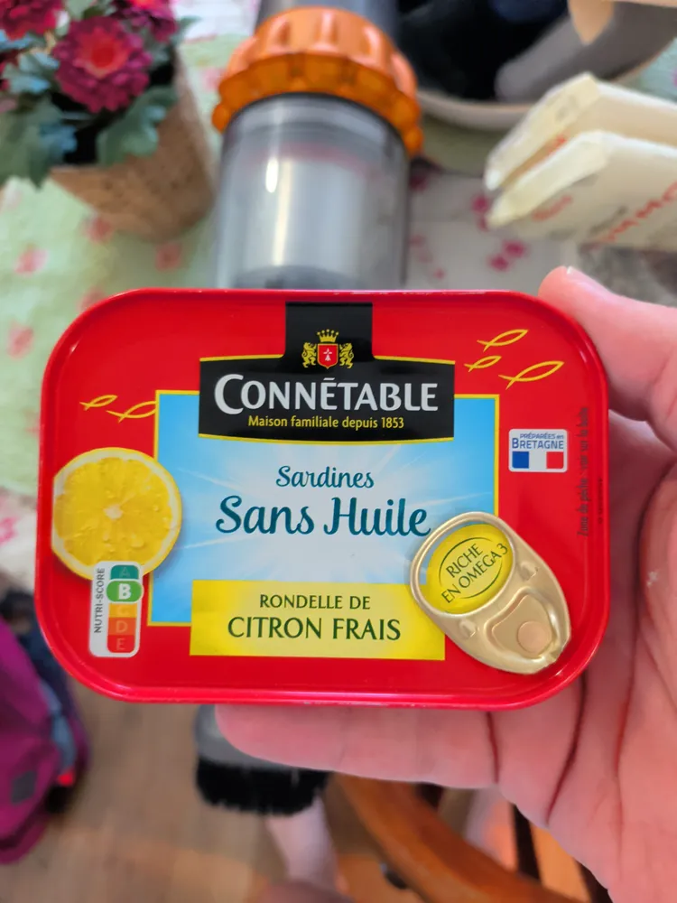 Sardines sans huile rondelle de citron frais - Connétable - 115 g (égoutté : 81 g)