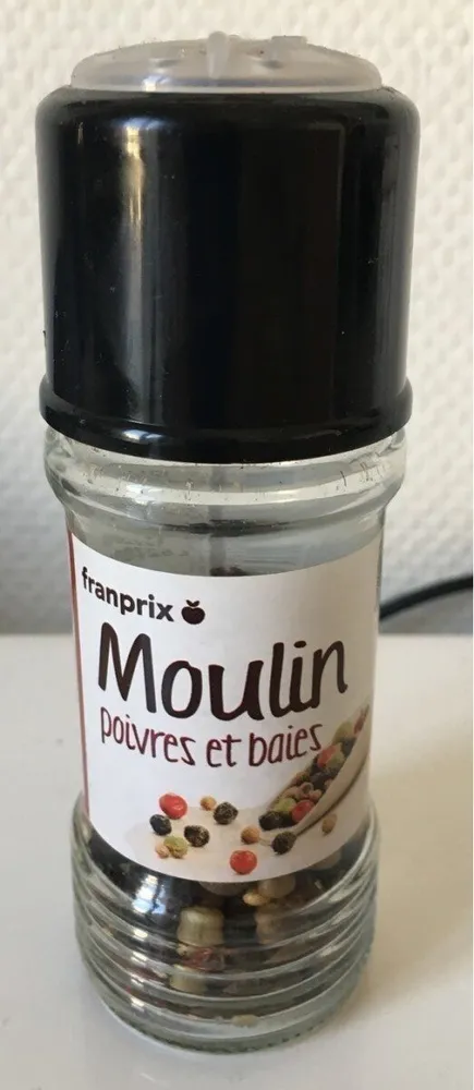 Moulin poivres et baies
