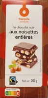 Le chocolat noir aux noisettes entières