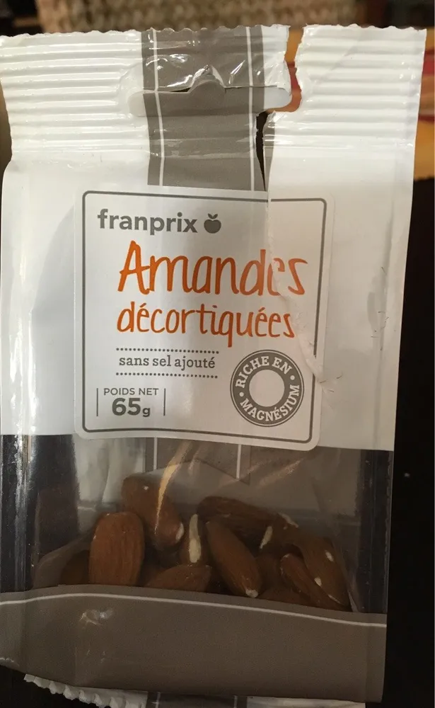 Amandes décortiquées