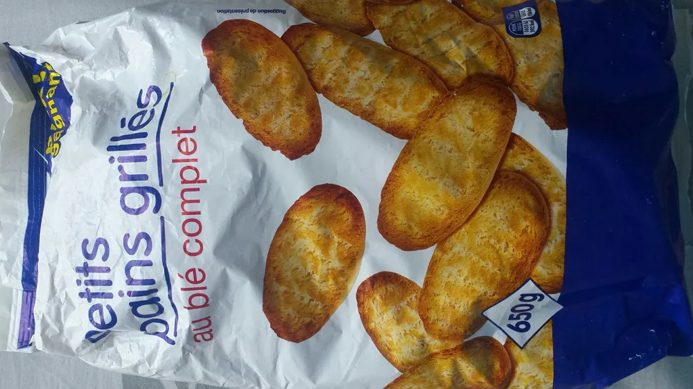 Petits pains grillés au blé complet