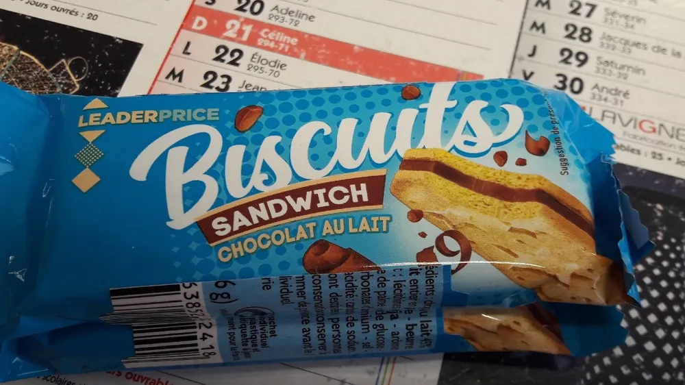 Biscuits sandwich