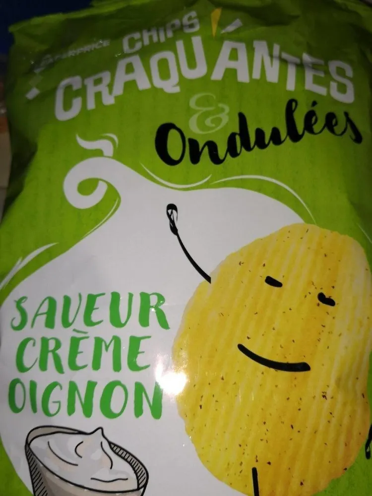 Chips de pommes de terre ondulées saveur crème oignon