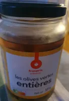Les olives vertes entieres