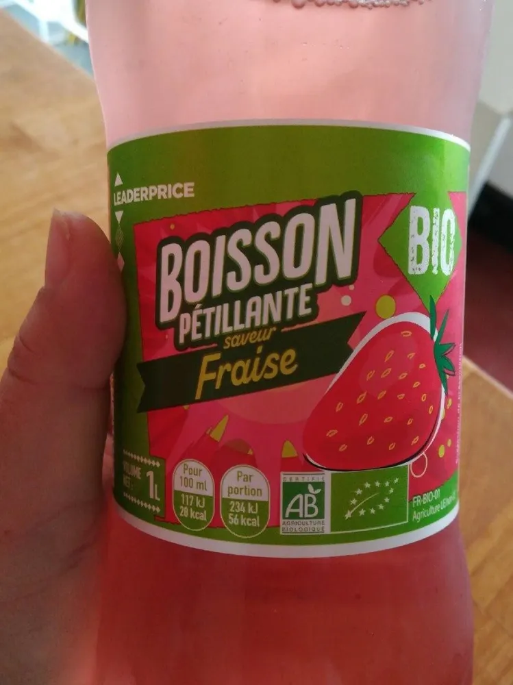 Boisson pétillante saveur fraise