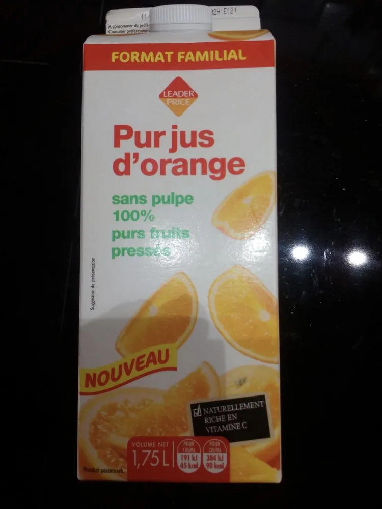 Pur jus d'orange pressée sans pulpe