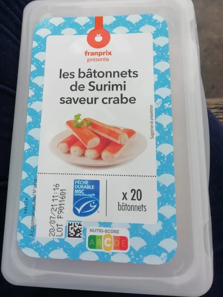 Les bâtonnets de surimi (crabe)