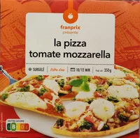 Pizza Cuite sur Pierre Tomate Mozzarella