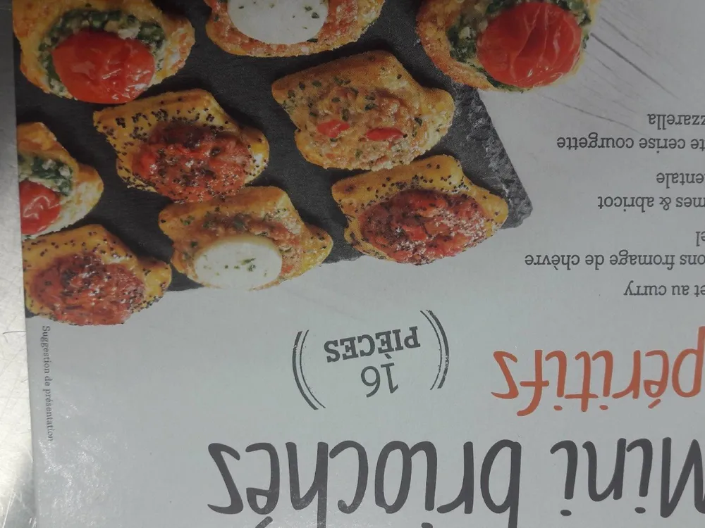 MINI BRIOCHES APÉRITIFS  16 PIÈCES