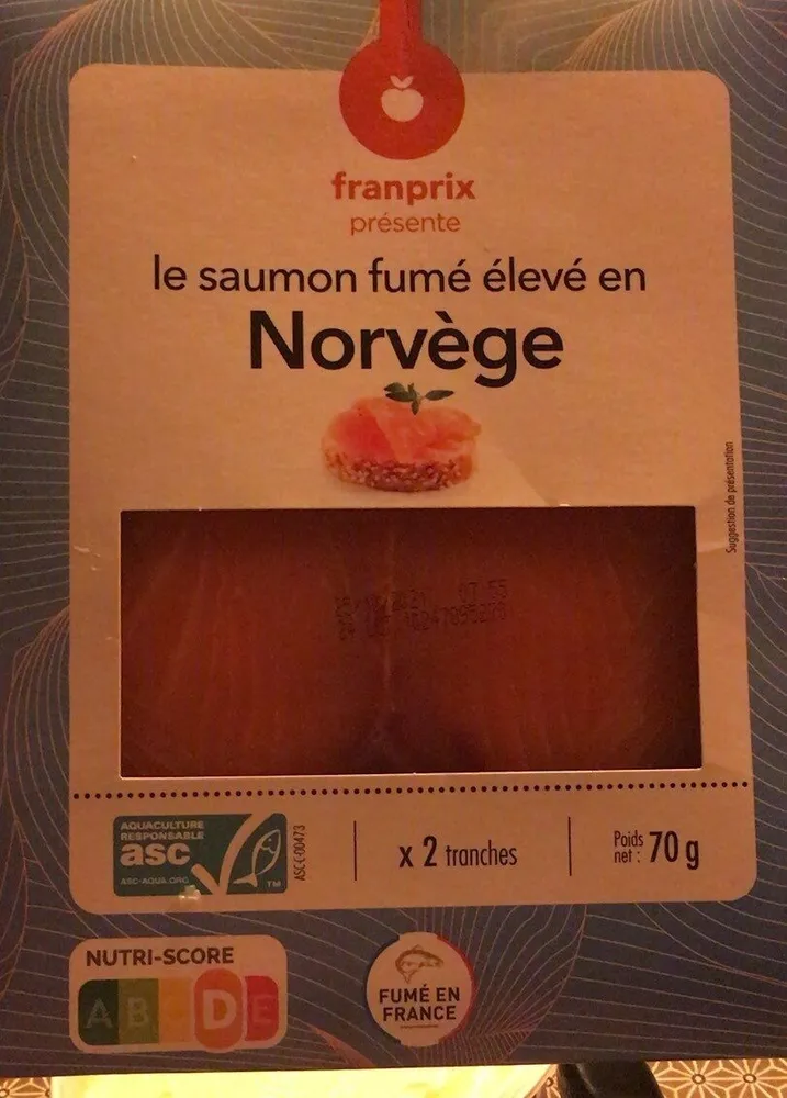 Saumon fumé élevé en Norvège