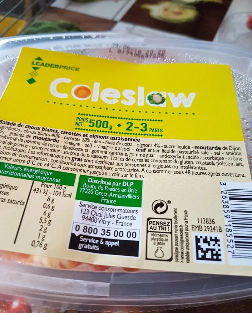 Coleslow - Salade de choux blancs, carottes et oignons assaisonnée