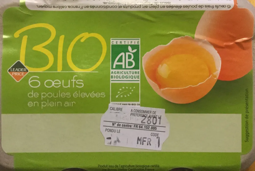 Oeufs de poules élevées en plein air Bio