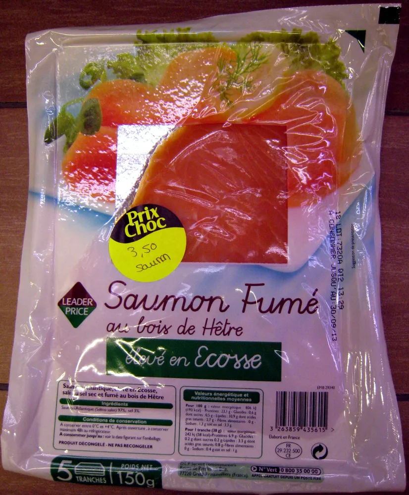 Saumon fumé au bois de hêtre élevé en Ecosse