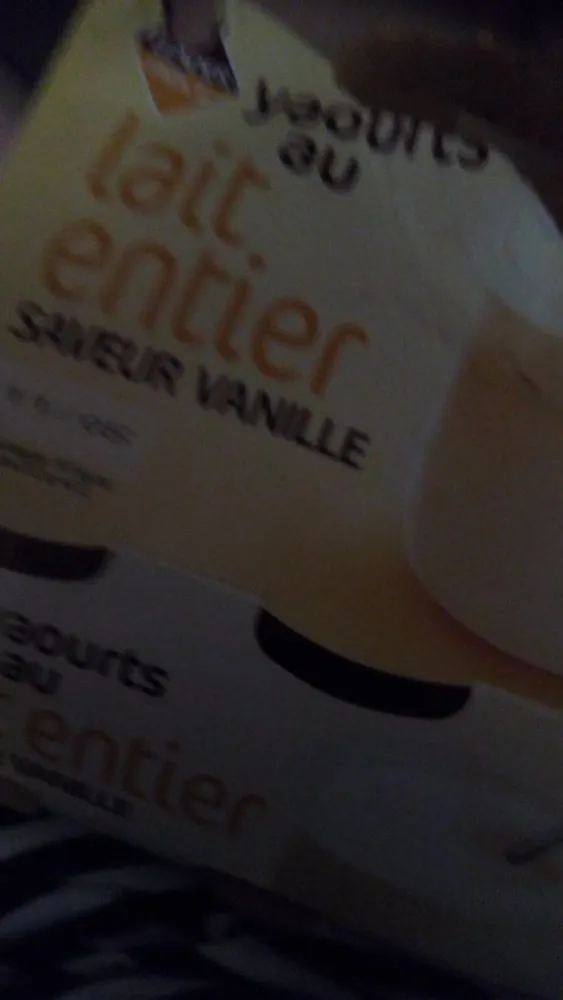 Yaourt au lait entier saveur vanille