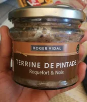 Terrine de pintade roquefort et noix