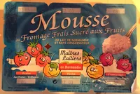 Mousse au fromage frais sucré aux fruits