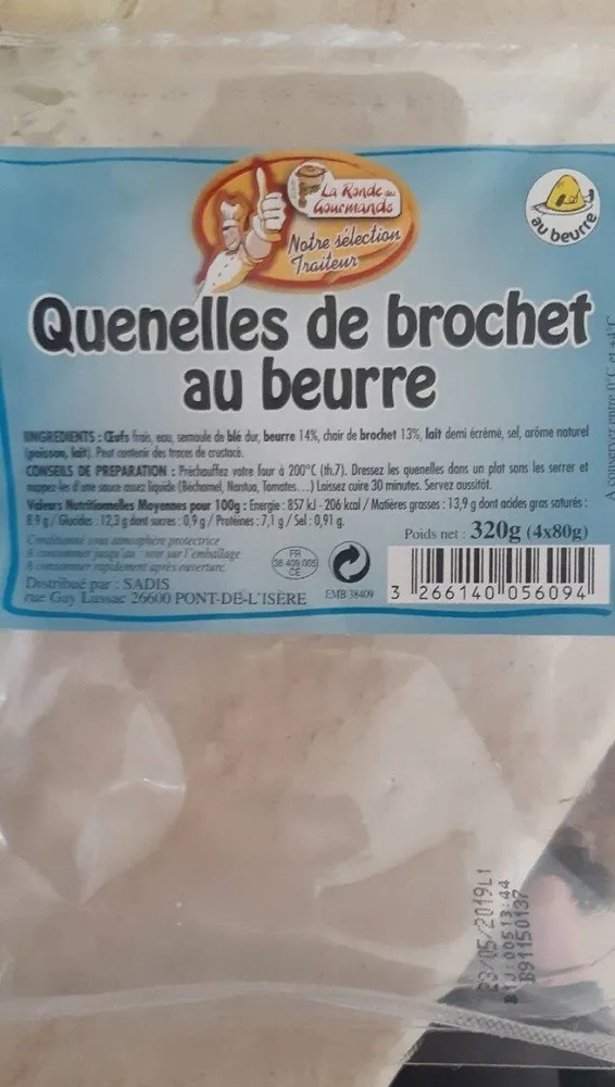 Quenelles de brochet au beurre