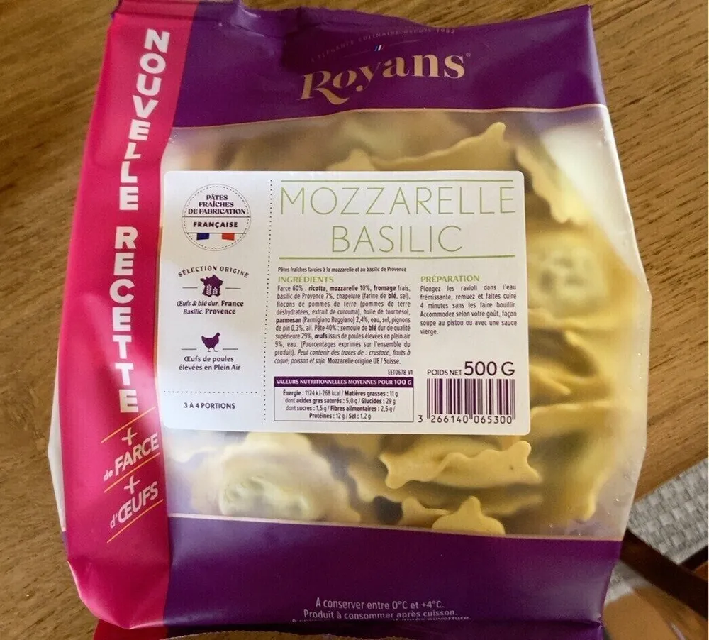 Pates mozzarelle basilic