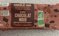 Barre chocolat noir praliné noisettes