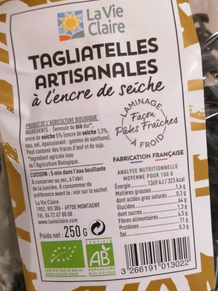 Tagliatelles artisanales à l'encre de seiche