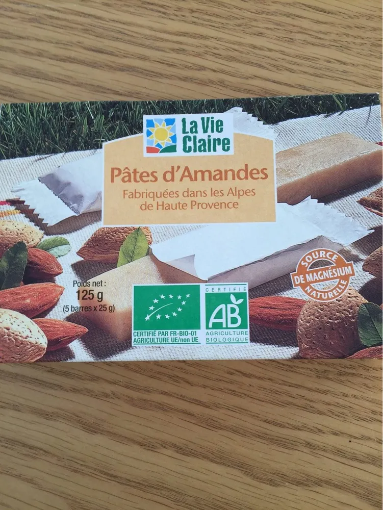 Pates d’amandes