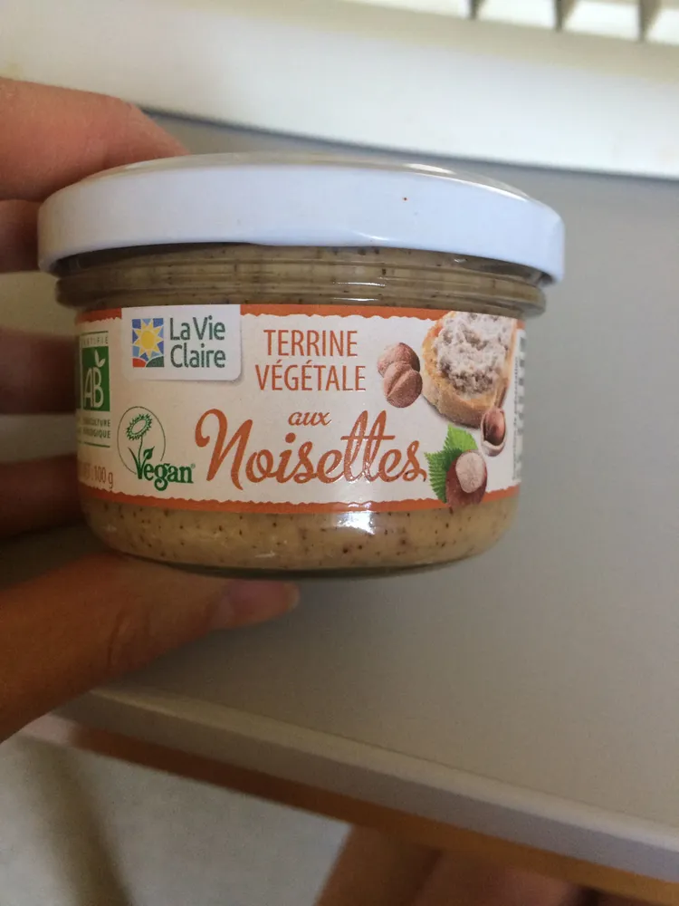 Terrine végétale aux noisettes