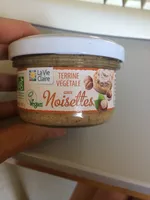 Terrine végétale aux noisettes