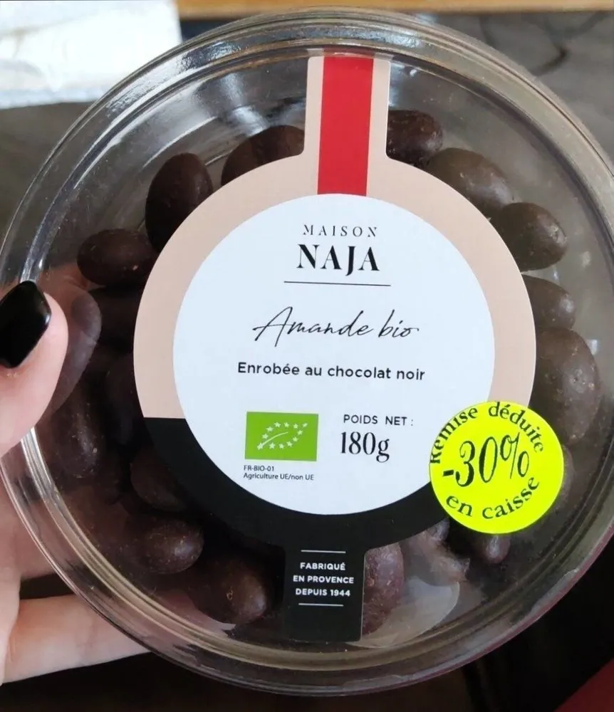Amande bio enrobée de chocolat