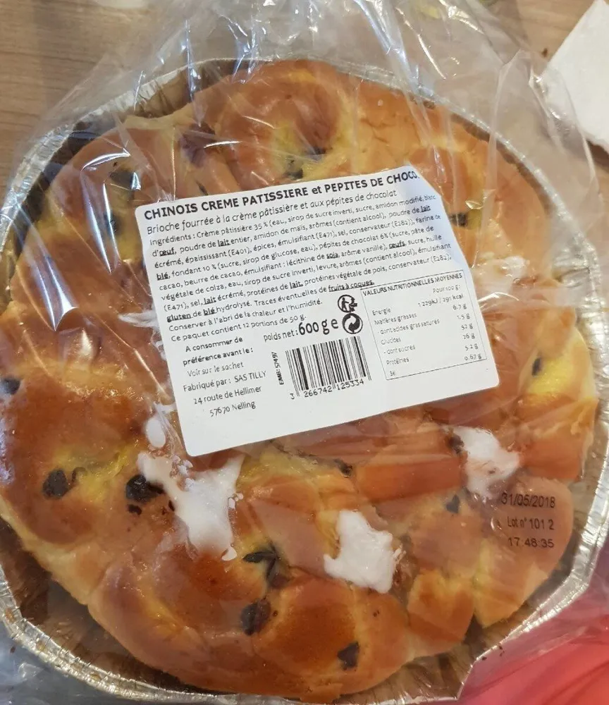Chinois crème pâtissière et pépites de chocolat