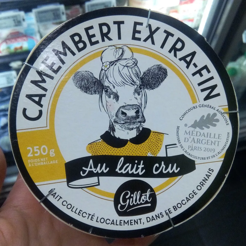 Camembert extra-fin au lait cru
