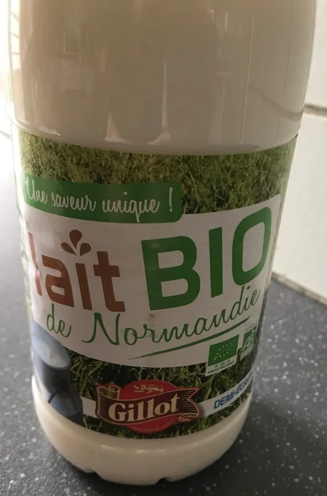 Lait frais demi écrémé microfiltré