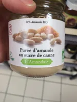 Purée d'amande au sucre de canne