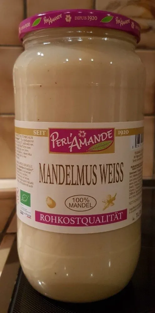 Amande blanche, purée crue