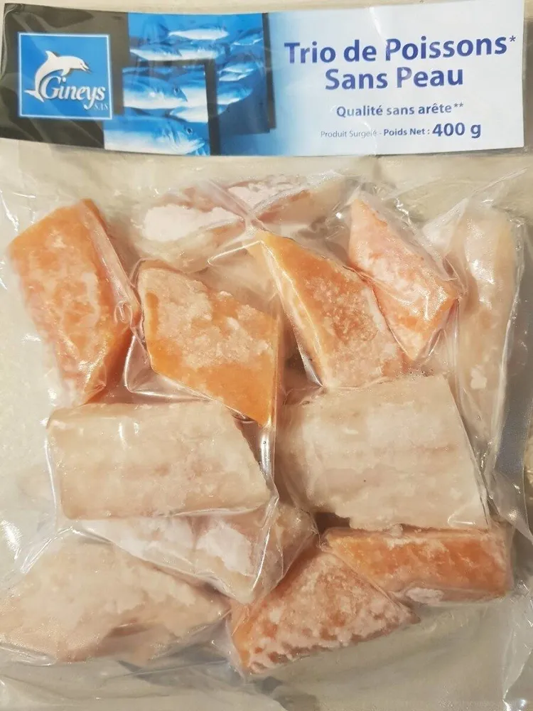 Trio de poissons sans peau