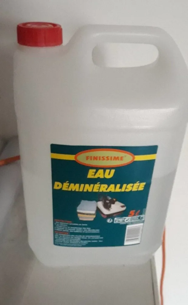 Eau déminéralisé