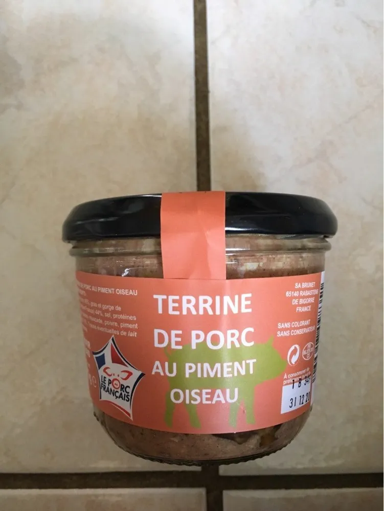 Terrine de porc au piment oiseau