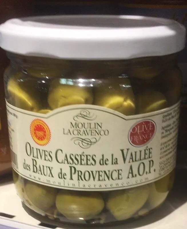 Olive cassee beaux de provence