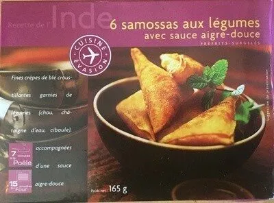 Samossas aux légumes avec sauce aigre-douce