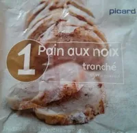 Pain aux noix tranché