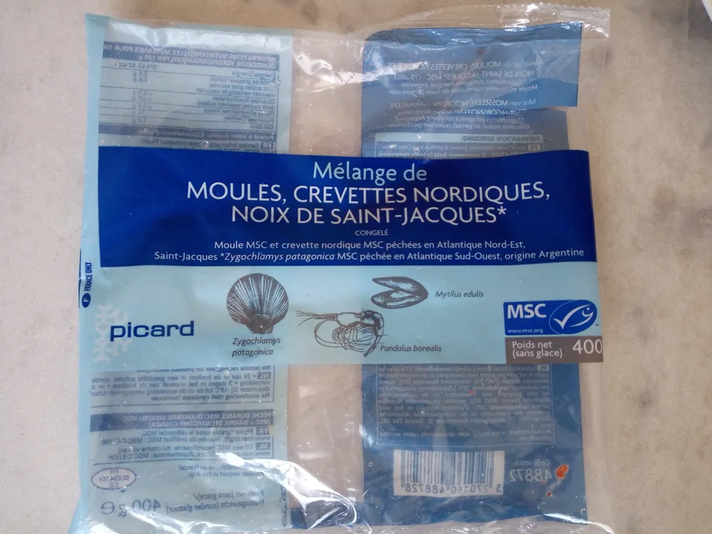 Mélange de moules, crevettes nordiques, noix de saint-jacques