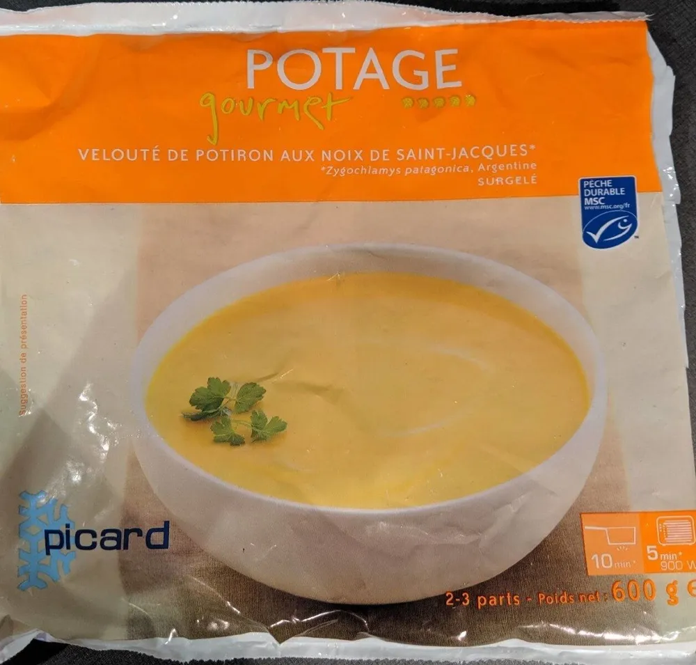 Velouté de potiron aux noix de Saint-Jacques
