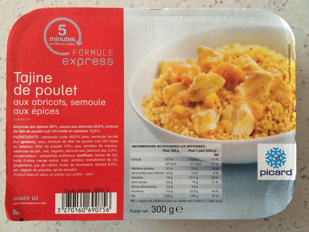 Tajine de poulet aux abricots, semoule aux épices